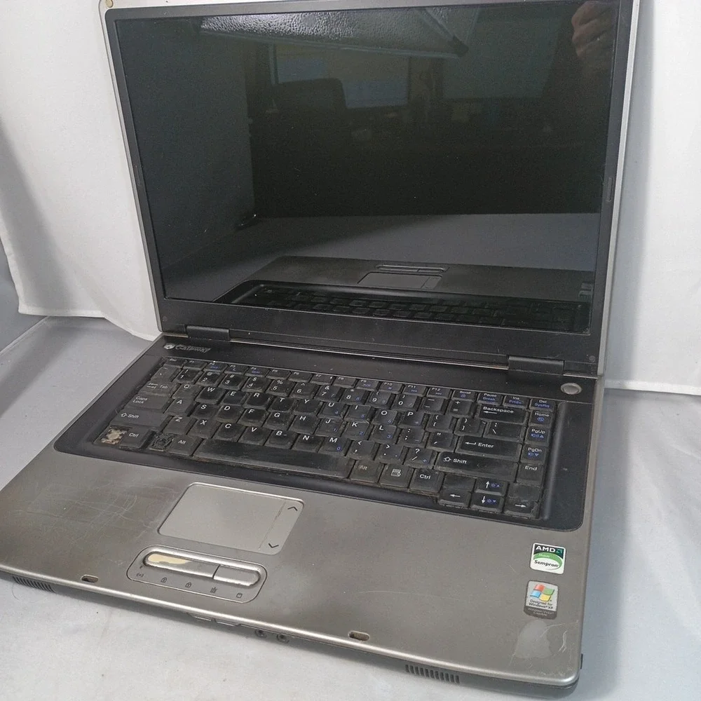 Gateway Laptop MX6436 for Parts Only